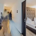 Hotel Raffl
